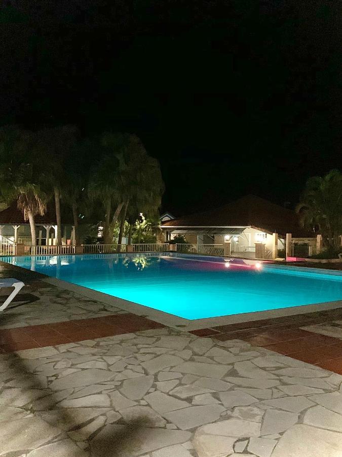 Somptueux Duplex Sur La Route Des Plages 생트안느 외부 사진